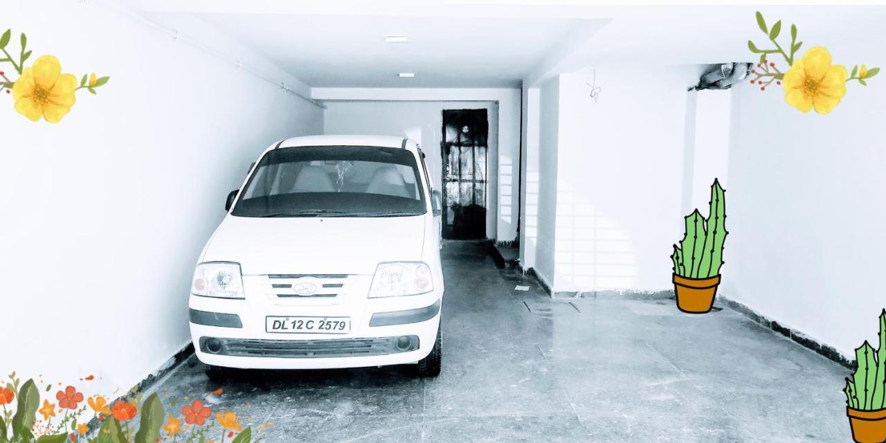 Apartment Short 2bhk Serviced Safdarjung Enclave Extension Minimum 4 Nihgts *