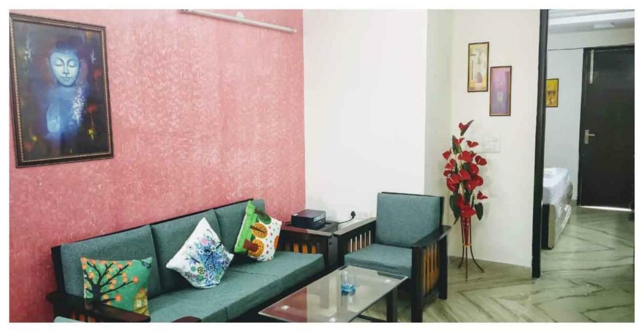 Short 2bhk Serviced Safdarjung Enclave Extension Minimum 4 Nihgts New Delhi