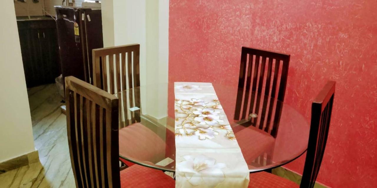 Apartment Short 2bhk Serviced Safdarjung Enclave Extension Minimum 4 Nihgts *